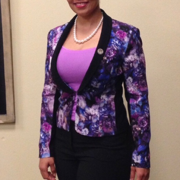 Cache Floral Tuxedo Blazer - Picture 6 of 6